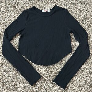 Bayse Black Crew Neck Ribbed Round Raw Hem Cropped Long Sleeve Top Sz XS